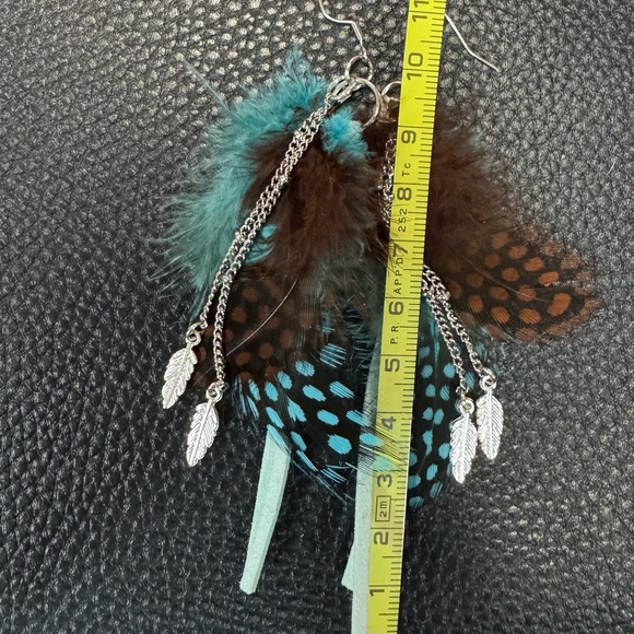 Handmade feather boho earrings - Picture 2 of 4